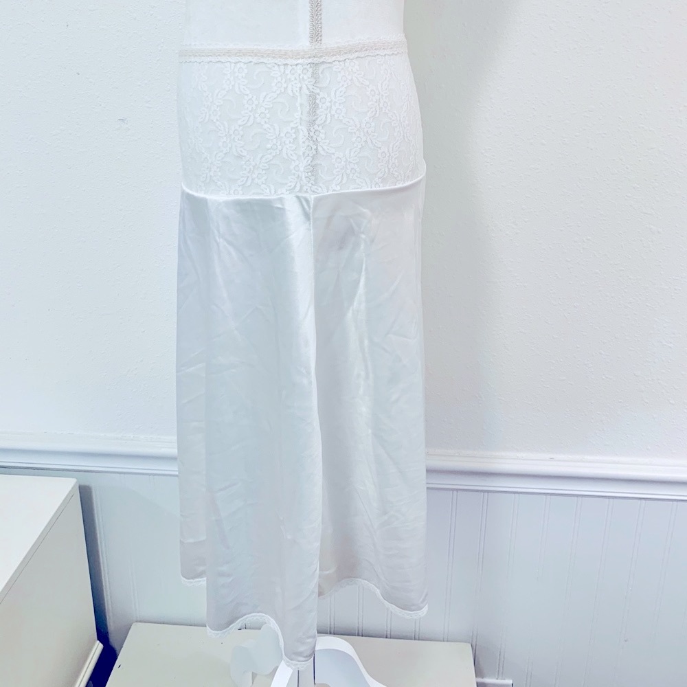 Vintage slip - Picture 2 of 2